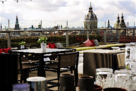 DoubleTree by Hilton Amsterdam Centraal Station
